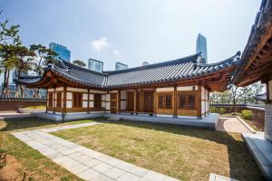 Gyeongwonjae By Walkerhill