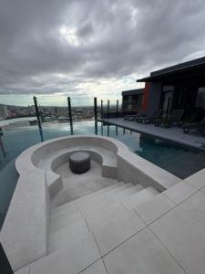 Excellent location, beautiful apartment