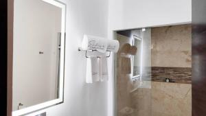 Emiliano42 suite ejecutiva