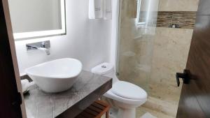 Emiliano42 suite 101