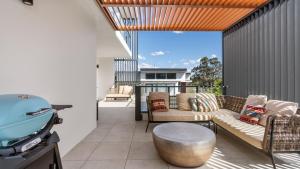 Allura Blue by Experience Jervis Bay