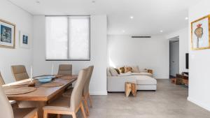 Allura Blue by Experience Jervis Bay