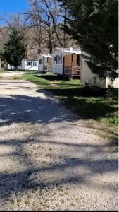 Campings Mobil-home vacances Lozere : photos des chambres