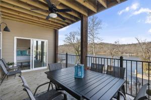 Pleasant View on Taneycomo