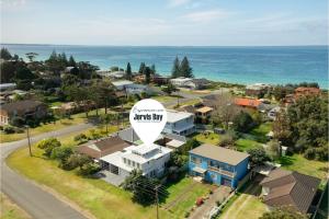By the Bay on Duncan by Experience Jervis Bay