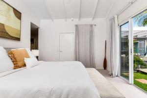 Beachside Suffolk Oasis and Pool