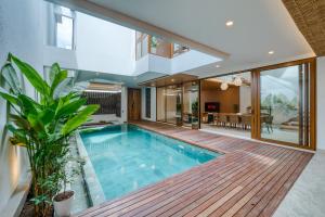 Villa Sientt 4BR Walking Distance to Berawa Beach