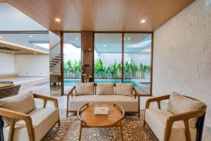 Villa Sientt 4BR Walking Distance to Berawa Beach