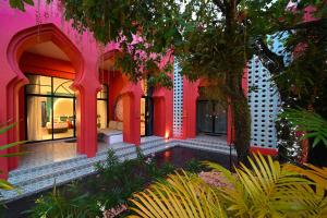 The Kiri Villas Resort