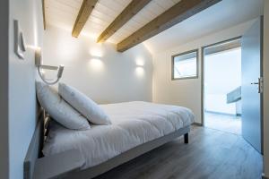 Appartements Duplex in Albiez-Montrond with terrace : photos des chambres