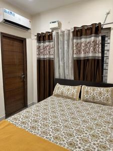 Modern Comfortable 2BHK Service apartments