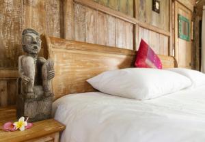 WiNy Kubu Reod by Lovina