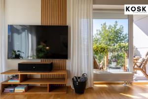 Seaside new home with sunny balcony