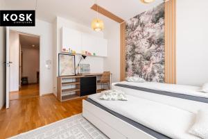 Seaside new home with sunny balcony