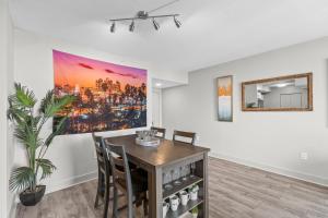 2Bedroom 2 Bath condo 10 Mins Walking To Jackson Memorial Hospital