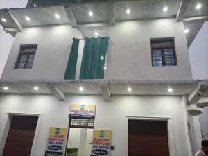 Hotel O by OYO Allahabad Property