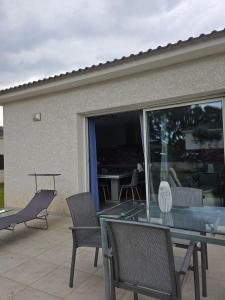Maisons de vacances Villa et jardin proche de la plage et de Bastia : photos des chambres