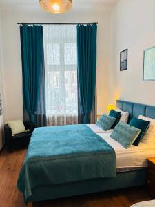 Krakow Apartments & Rooms