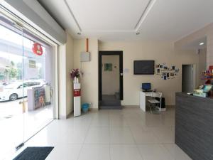 OYO 131 Dejaya Hotel Kota Damansara