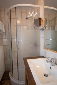 Single Room with Balcony room in Gasthof-Pension Waldfriede