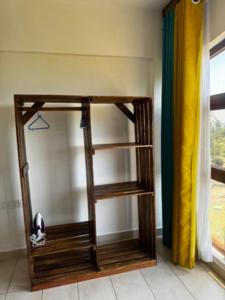 Diani Fisherhut Studio