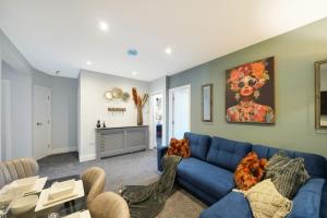 8 BedHouse 8 Bathrooms in Medway