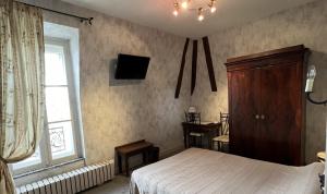 Hotels Hotel Montsegur : photos des chambres