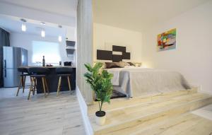 Lovely Apartment In Zadar With Wifi 