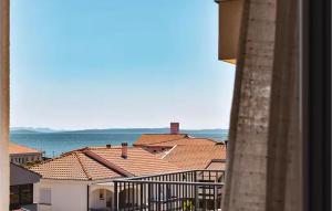 Nice Apartment In Vir With Wifi