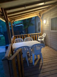 Campings mobil-home 6 personnes chez maylia : photos des chambres