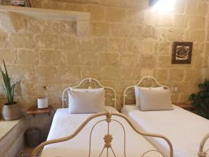 Gozobreak Farmhouses