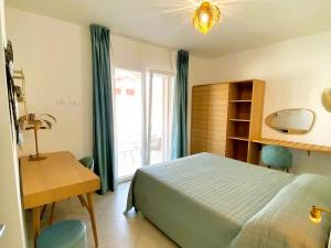 Calypso Luxury Pool&Spa img25