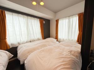 Sun Court Nango-dori サンコート南郷通 702