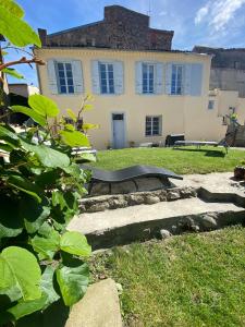 Appartements 3 pieces silencieux plein centre parking clim patio : photos des chambres