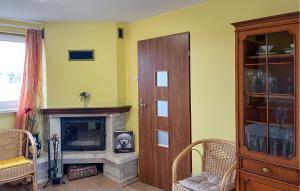 1 Bedroom Awesome Home In Nowe Warpno