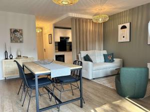 660-Apprt T2 à 250m de la plage du centre dErquy