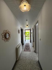 Charmant appartement rénové, à 15 mn dAvignon et de son festival