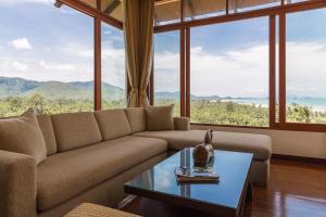 BlueBell Tropical Oceanview Villa