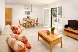 Sun Spalato Maslinica