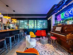 Hotels greet Hotel Beaune : photos des chambres