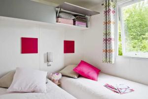 Campings Camping 3 etoiles - Piscine - ccbaddh : photos des chambres