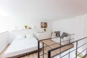 Mini apartment Cairoli 2 - Zeno 42