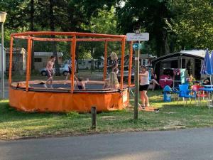 Campings Camping 3 etoiles - Parc aquatique - ccaehgc : Mobile Home - 4