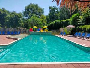 Campings Camping 4 etoiles - Piscine - ccaaagh : photos des chambres