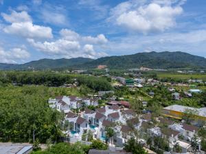 Tropical Living in Private Pool 3BR Villa in New Residence LuxPride 4 L9