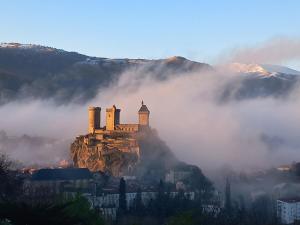 Chalets Chalet GOURCE avec vue sur le Chateau : photos des chambres