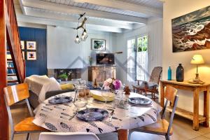 LocaLise - M20B - Ocean Lodge - Maison avec jardin clos - terrasse - plage à 400m - wifi inclus - draps inclus - animaux bienvenus