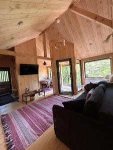 Leaf Loft Chalet