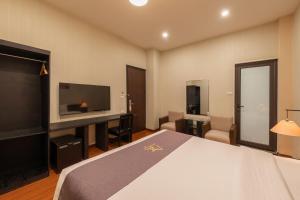 Azumaya Hotel Hai Ba Trung 1