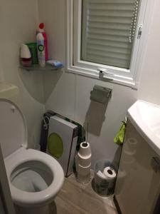 Campings Mobile Home PREMIUM AZUR climatise tout equipe : photos des chambres